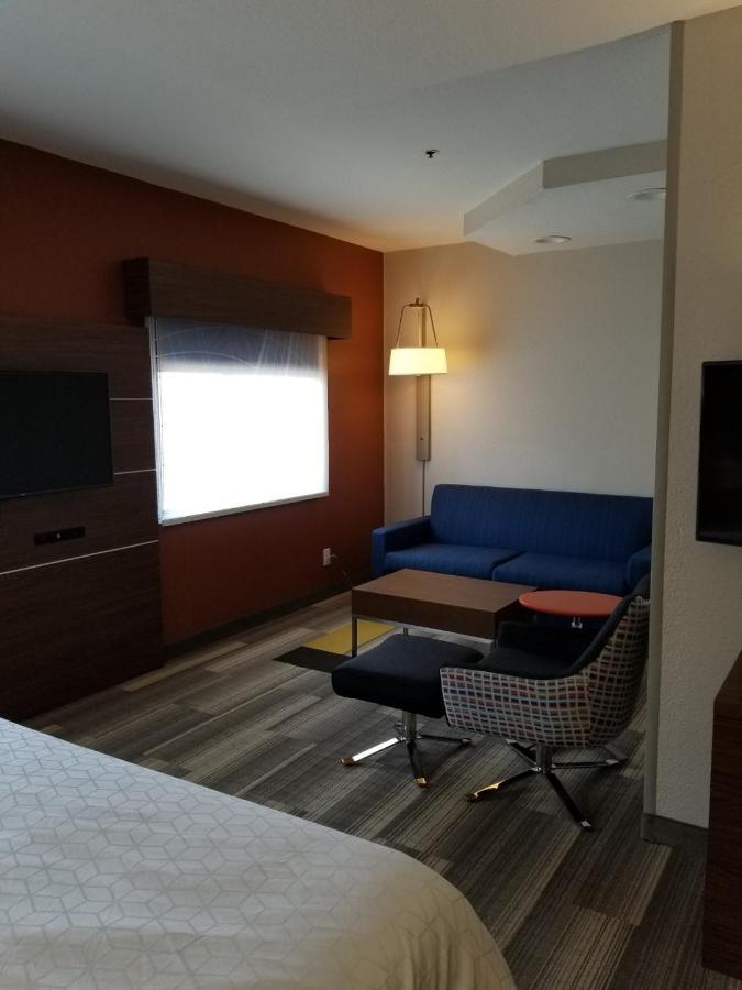 Holiday Inn Express Winfield - Teays Valley, An Ihg Hotel Hurricane エクステリア 写真