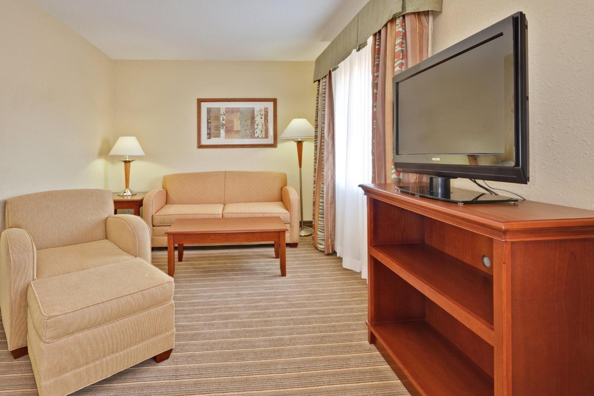 Holiday Inn Express Winfield - Teays Valley, An Ihg Hotel Hurricane エクステリア 写真