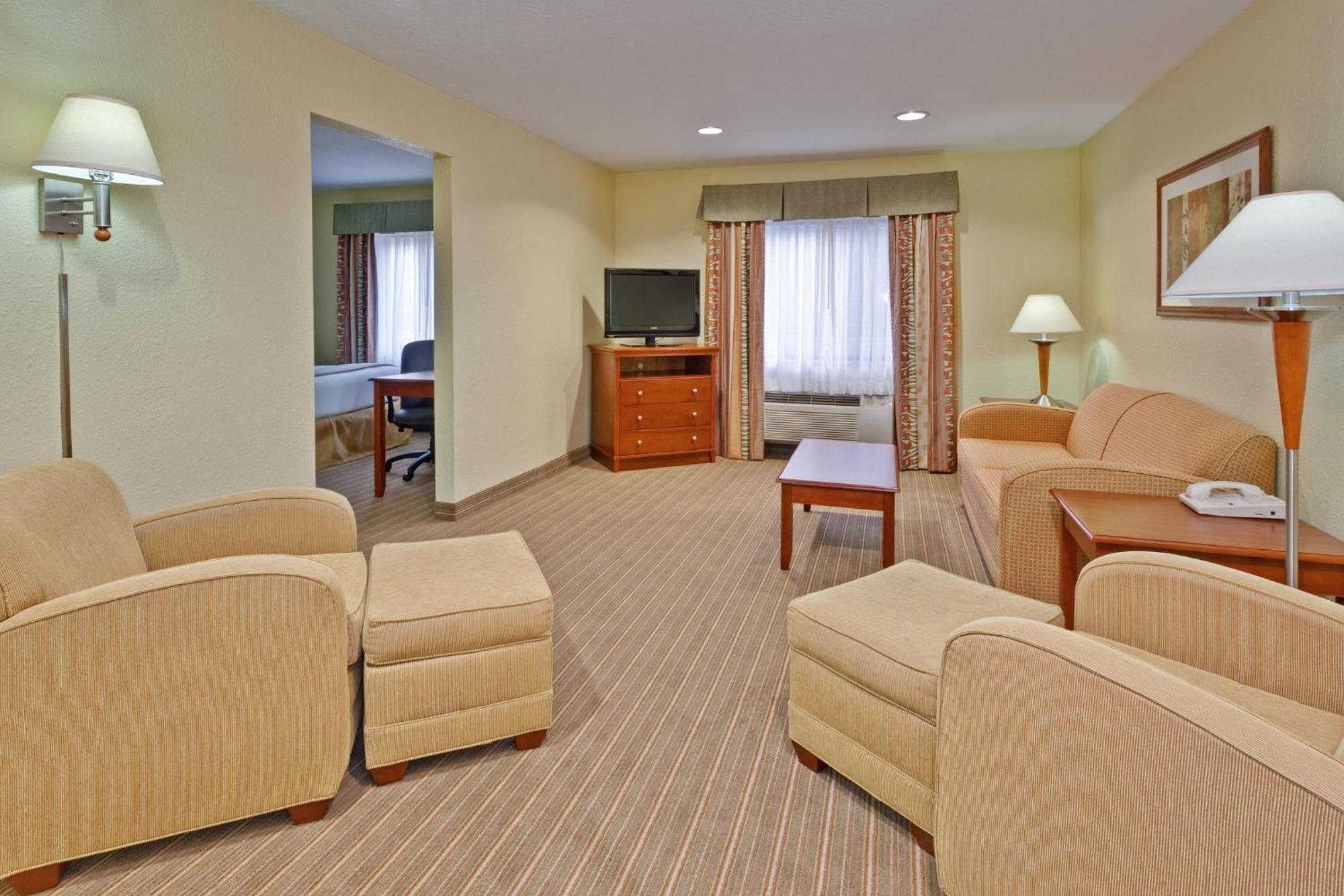 Holiday Inn Express Winfield - Teays Valley, An Ihg Hotel Hurricane エクステリア 写真